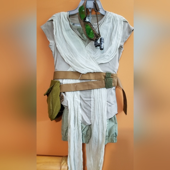 Disney Store Star Wars Rey Costume 7/8